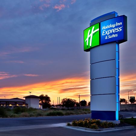 Holiday Inn Express Hotel & Suites Ontario By Ihg Buitenkant foto