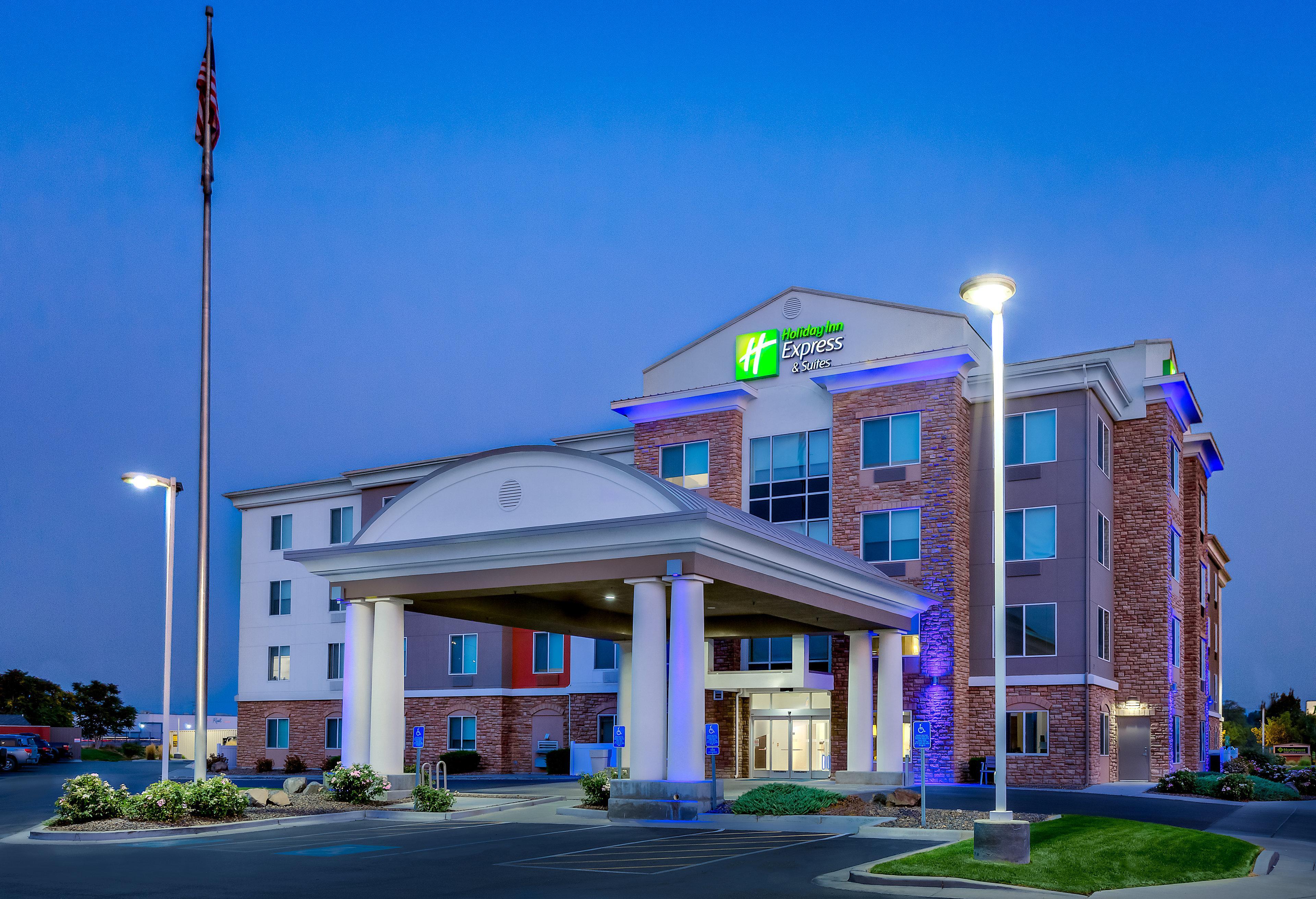 Holiday Inn Express Hotel & Suites Ontario By Ihg Buitenkant foto