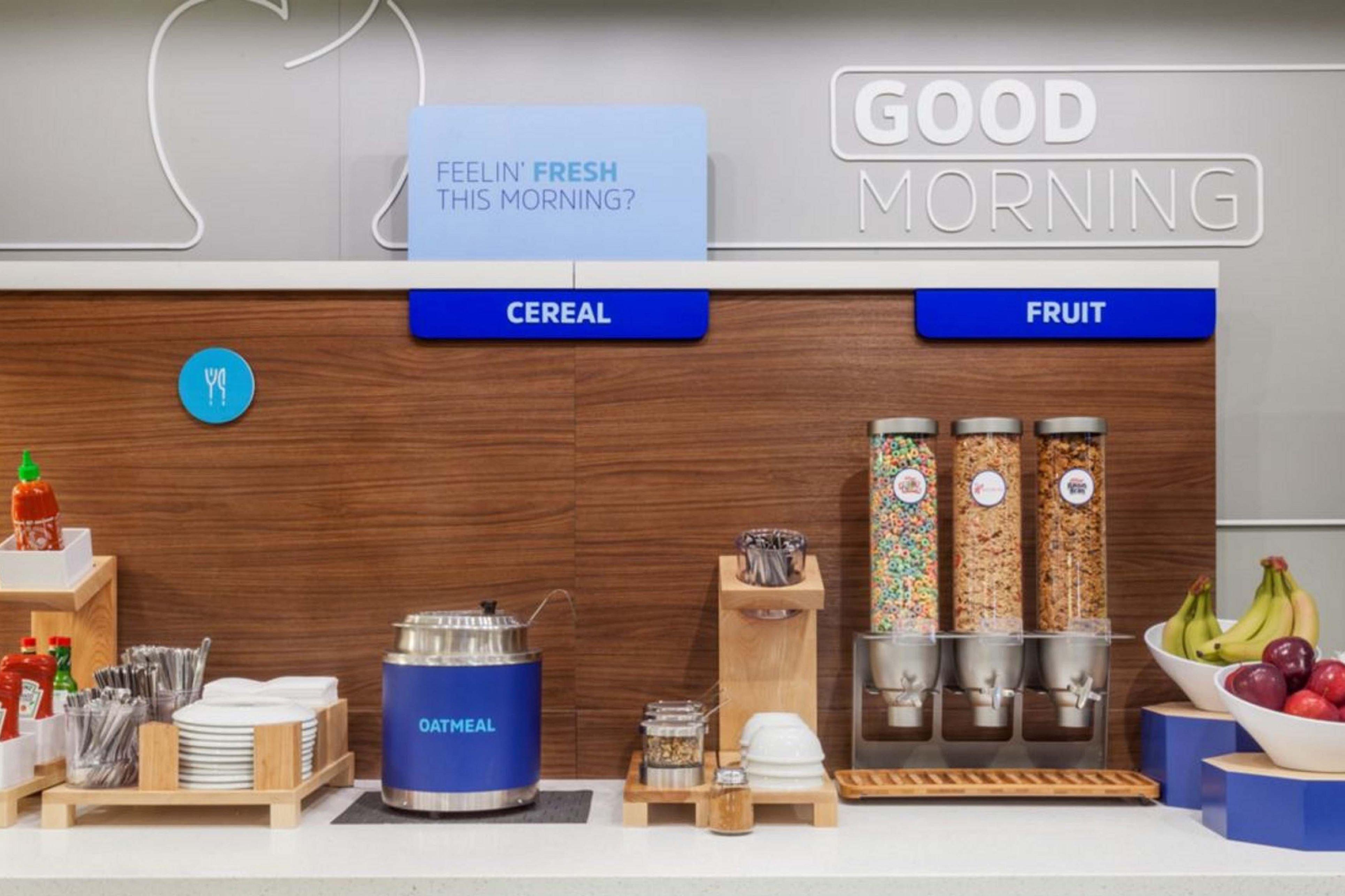 Holiday Inn Express Hotel & Suites Ontario By Ihg Buitenkant foto