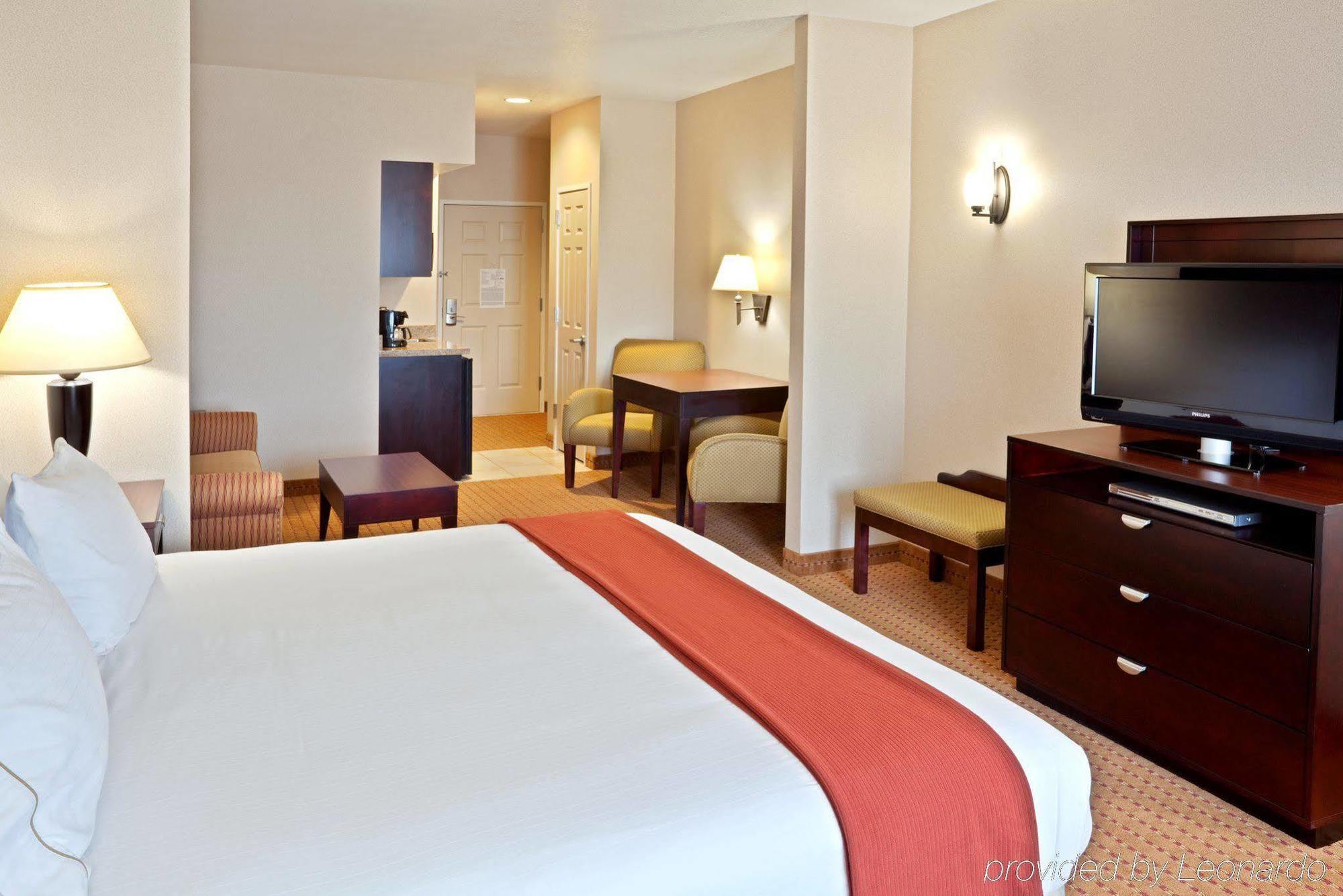 Holiday Inn Express Hotel & Suites Ontario By Ihg Buitenkant foto