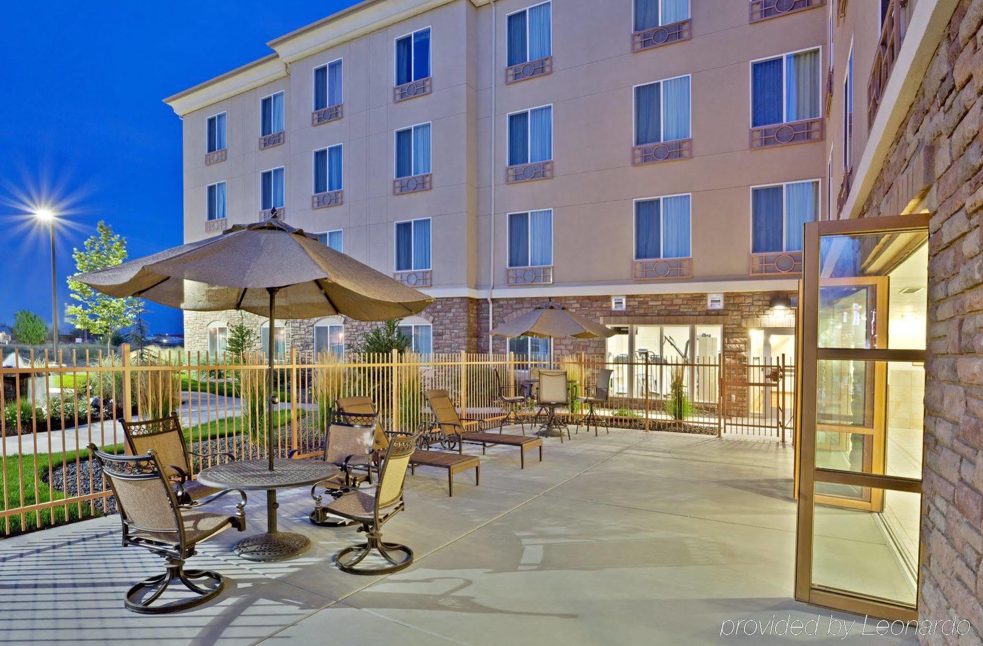 Holiday Inn Express Hotel & Suites Ontario By Ihg Buitenkant foto